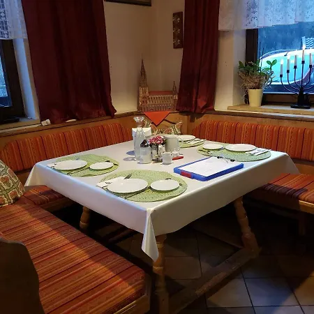 Guest house Hiasl Stubn